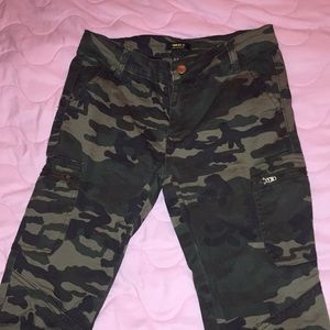 Forever 21 Skinny Cargo Pants - Size 25